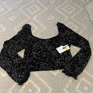 originality black polka dot top